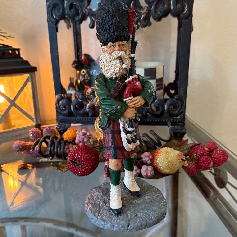 1995 Jim Shore Scottish Bagpipe Santa Rare - Picture 10 of 15
